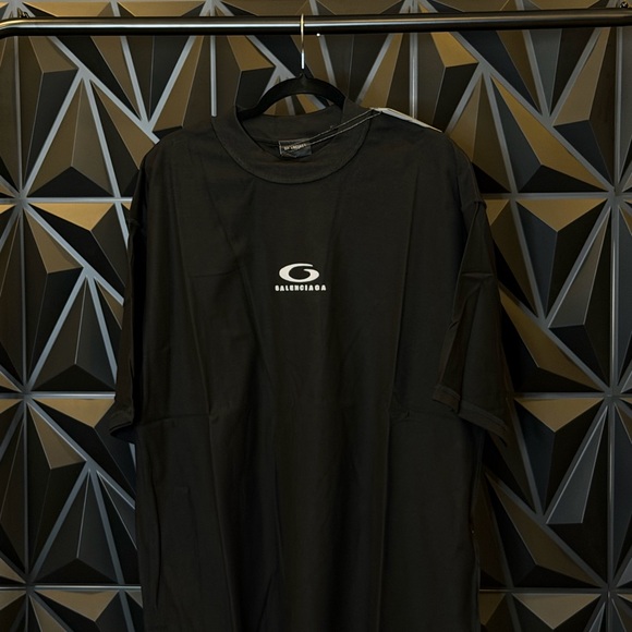 Balenciaga Black Tee inside out T-shirt (Oversized)
